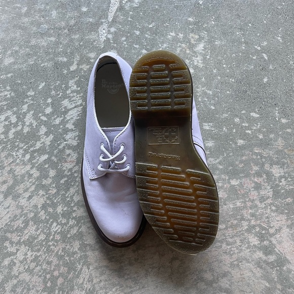 Doc Martens 3 Eyed Oxfords Leather Shoes Lavender 23722 Unisex Size 6 UK / 8 US - Picture 3 of 7